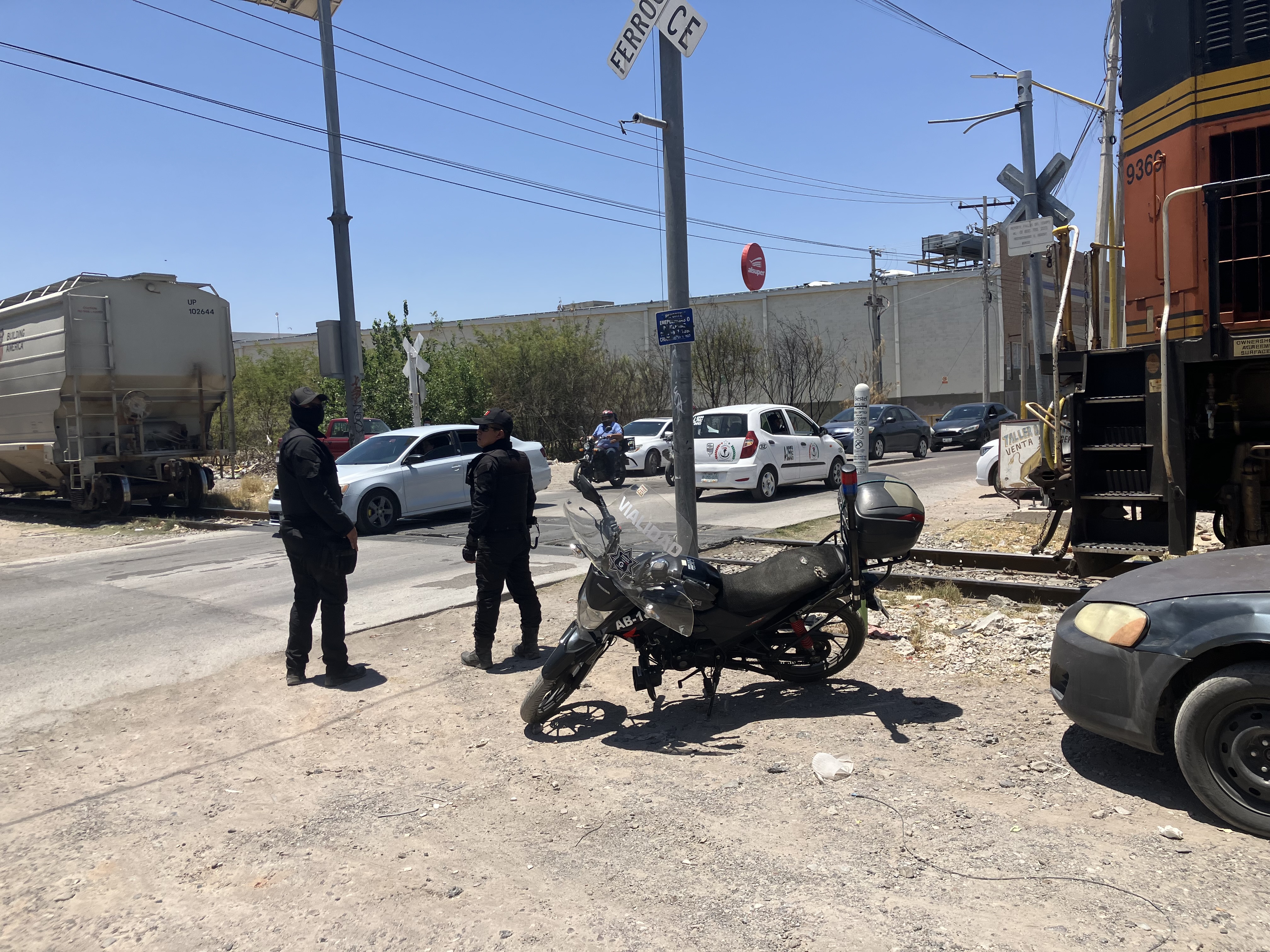 Joven de 25 años es impactado por el tren en Gómez Palacio