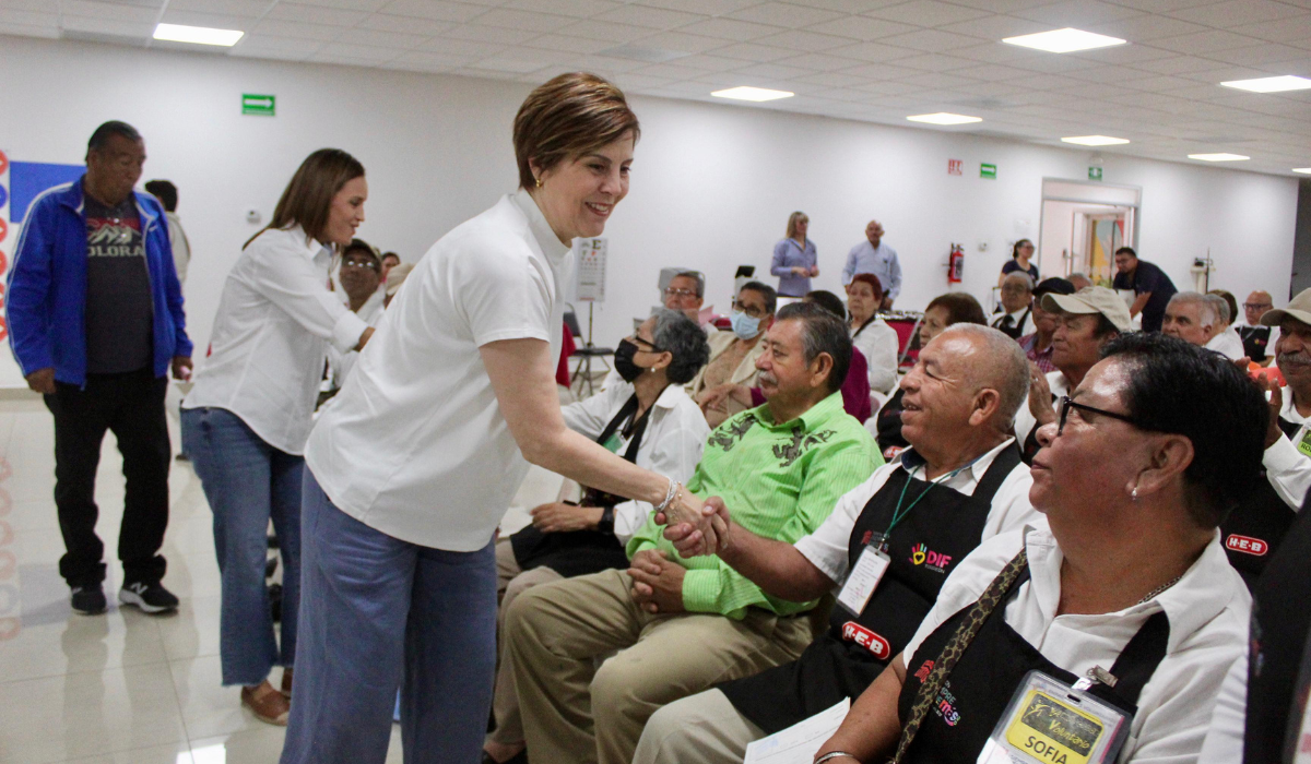 DIF Torreón arranca con jornadas de Salud para adultos y jóvenes del programa Empacadores Voluntarios