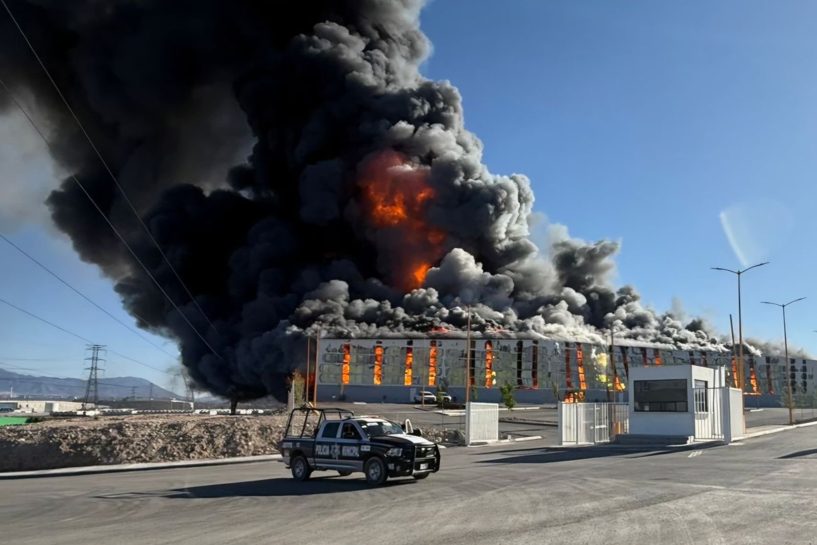 Abre FGE carpeta de investigación por incendio en Daimay Planta 5
