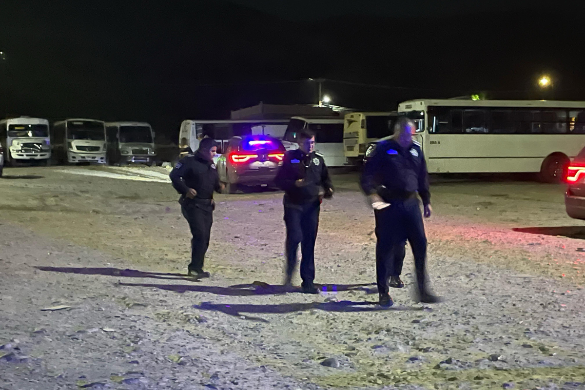 Muere hombre a bordo de una unidad del transporte público