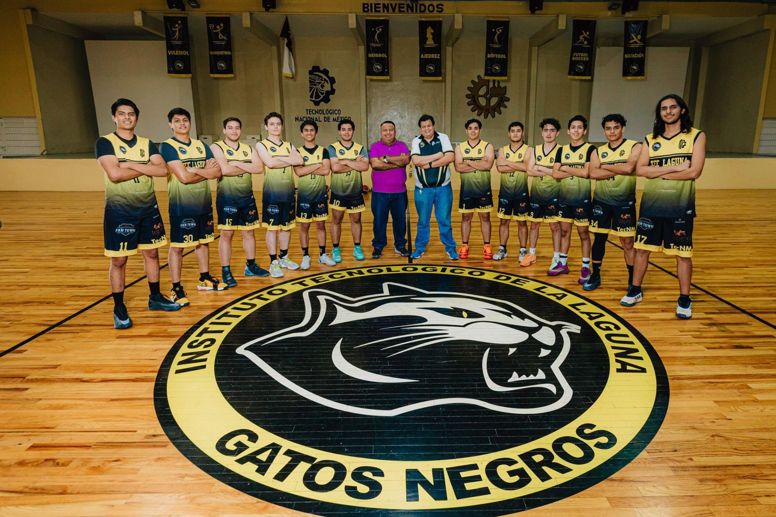 Los laguneros vencieron ayer en basquetbol varonil a Nuevo León. (Especial)
