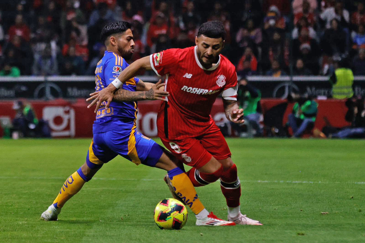 La escuadra felina deberá poner principal atención en Alexis Vega, quien junto a 'Paulinho', lidera el ataque del Toluca.