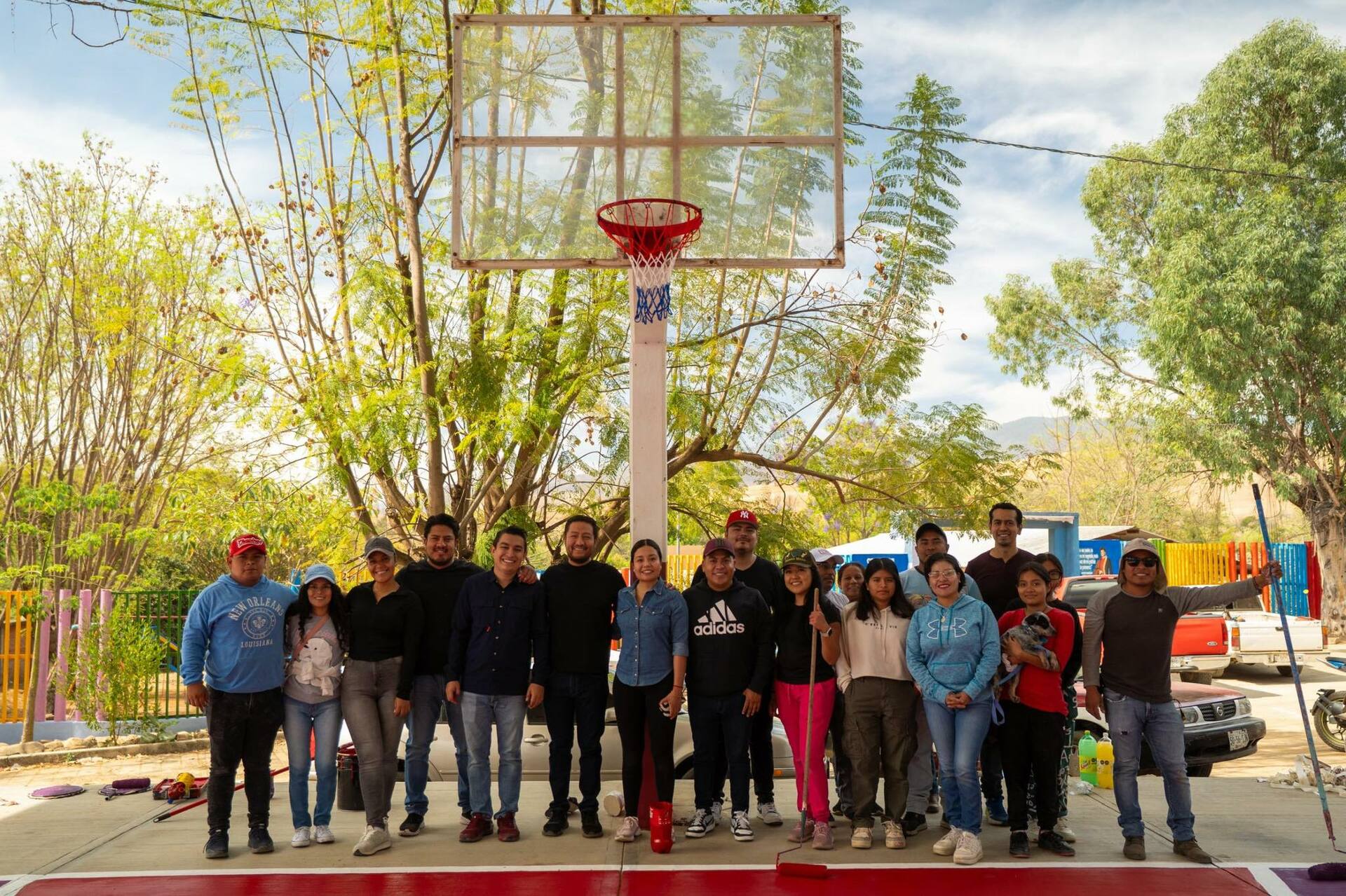 Se tienen consideradas más de cinco mil actividades simultáneas como limpieza de parques. (EL SIGLO DE TORREÓN)