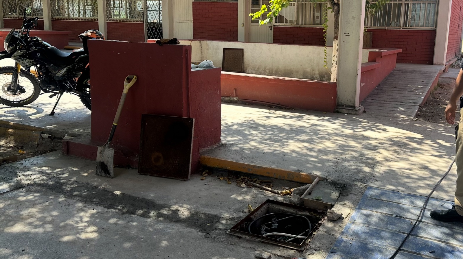 Investigan presunta banda de roba escuelas en la Región Centro