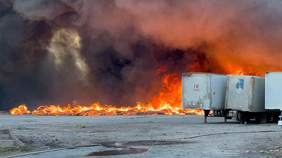 70% de control lleva incendio en Saltillo