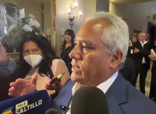 En negociaciones el SNTE para ajuste salarial