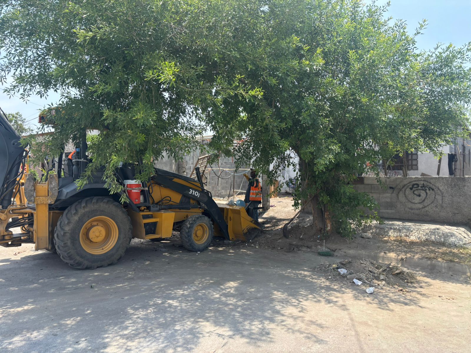En Frontera combaten focos de infección por acumulación de basura