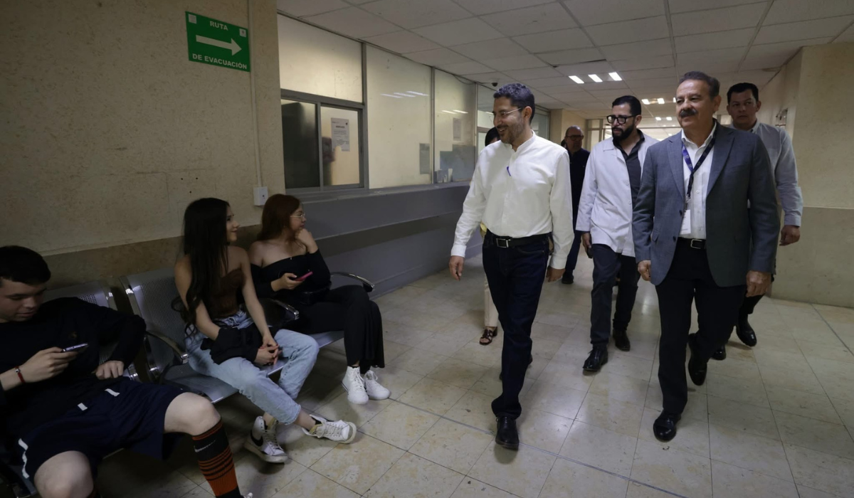 Martí Batres, director general del Issste pide Módulos de Trato Digno en Gómez Palacio y Lerdo