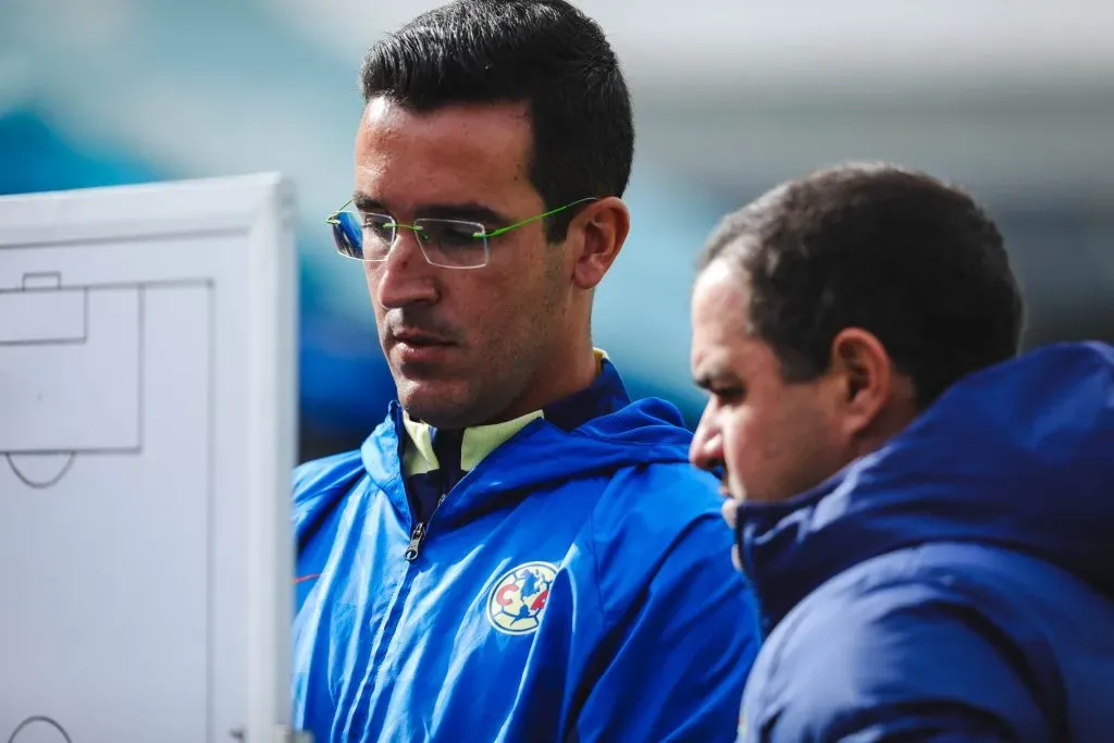 ¿Quién es Paulo Víctor, auxiliar técnico de André Jardine que dirigirá por primera vez al América?