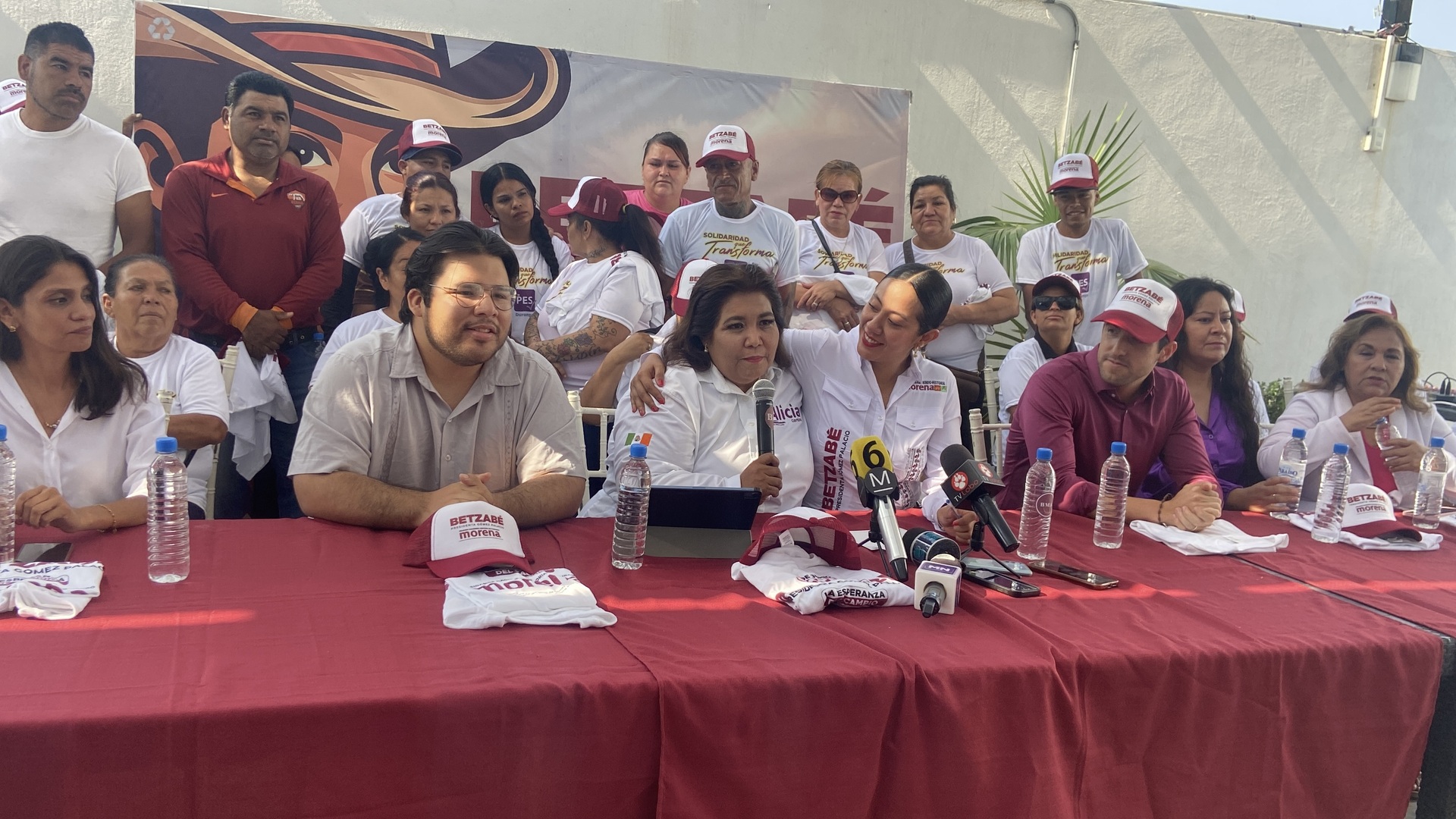 Declina la candidata del PES a la alcaldía de Gómez Palacio, a favor de Betzabé Martínez