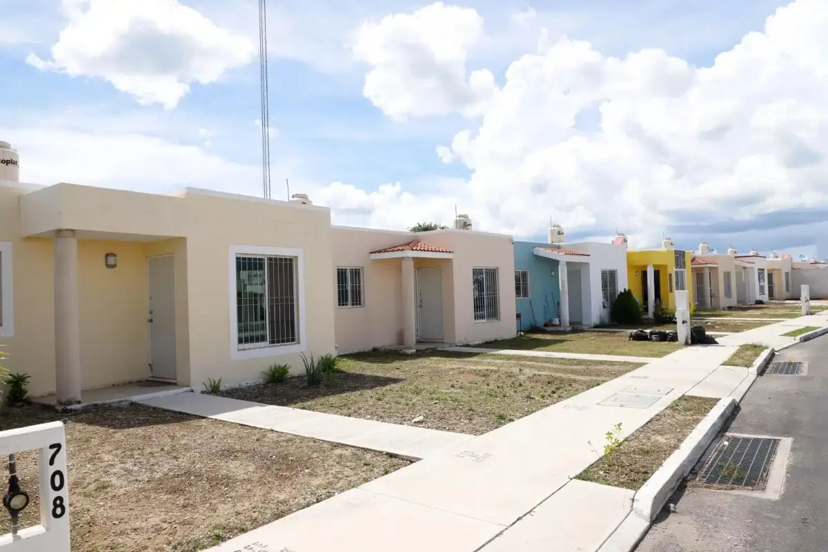 Vivienda del Bienestar enfrenta retos de agua, energía y suelo urbano