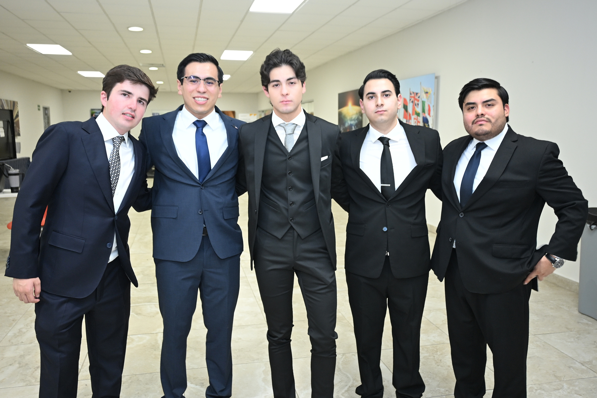 Indalecio, Andrés, Javier, Rafael y Pastor. 
