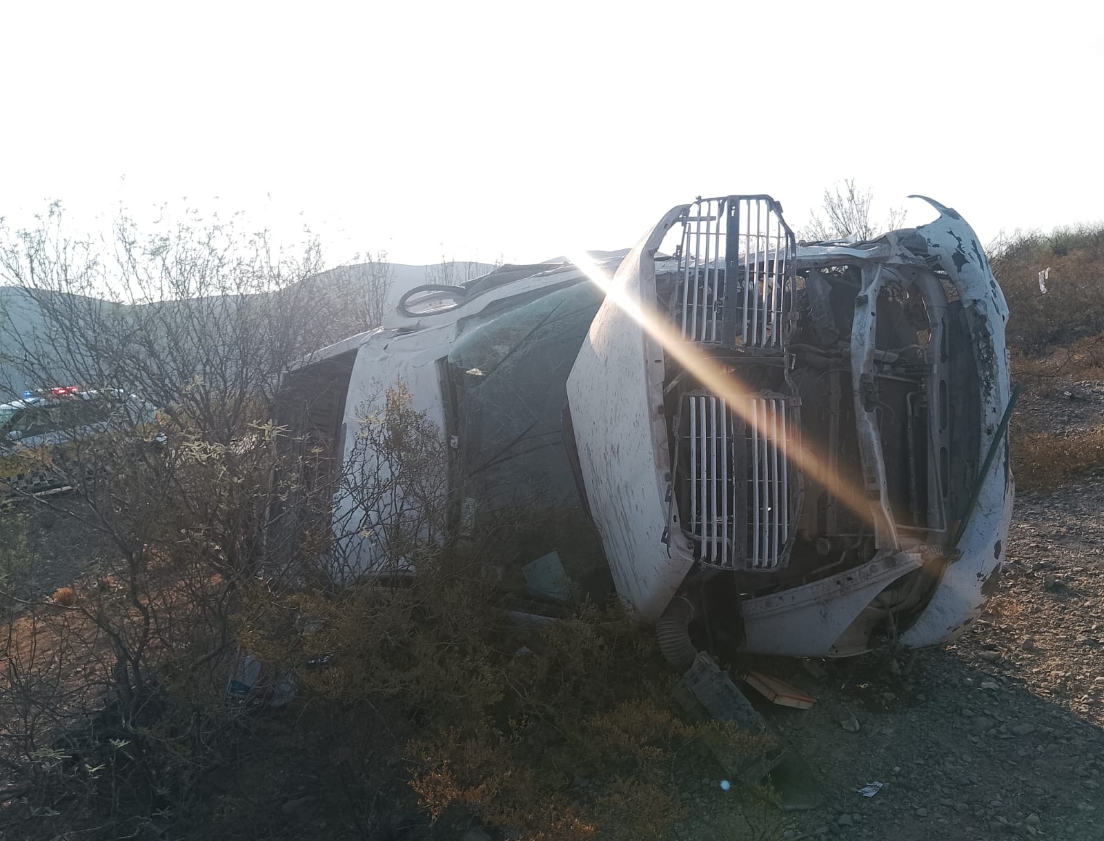 Volcadura en la localidad de Graceros de Lerdo deja dos jóvenes graves