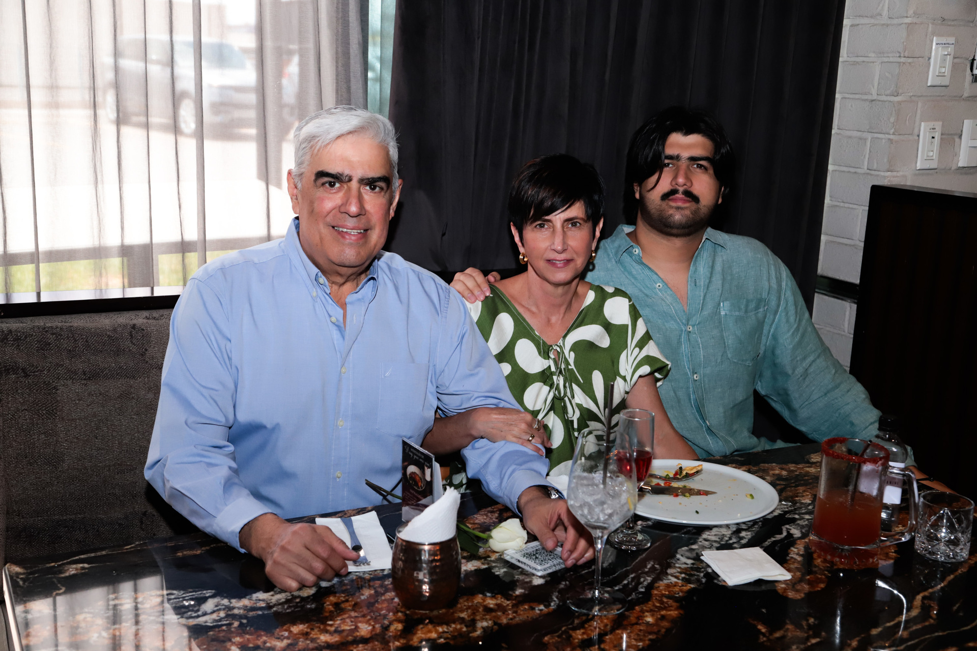 Toño, Laura y Antonio. 