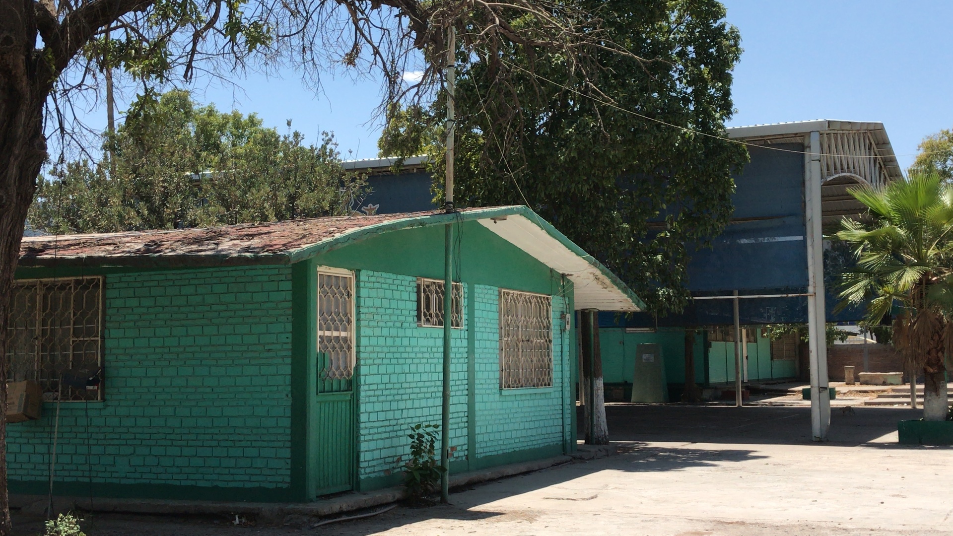 Según Rentería, en lo que va del ciclo escolar 2024-2025, solo se han
reportado estos tres robos a la Secretaría de Educación del Estado. (EL SIGLO DE TORREÓN)
