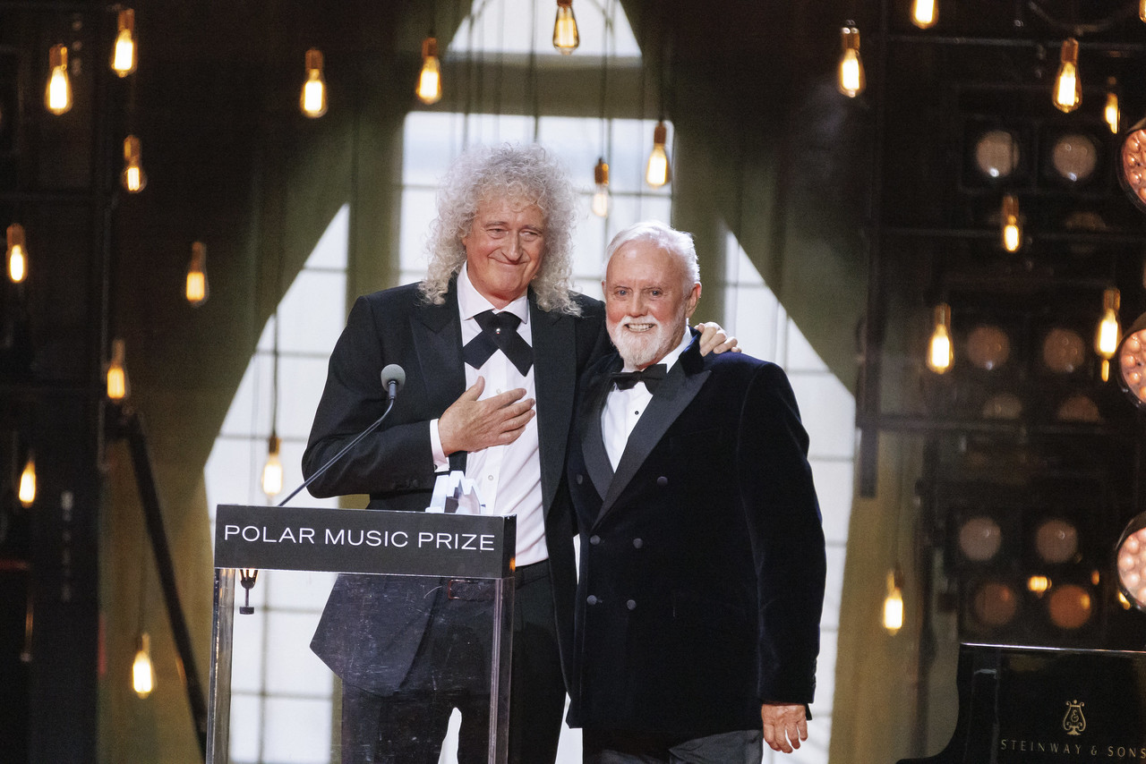 Brian May y Roger Taylor. Dieron un emotivo discurso después de recibir el premio.
