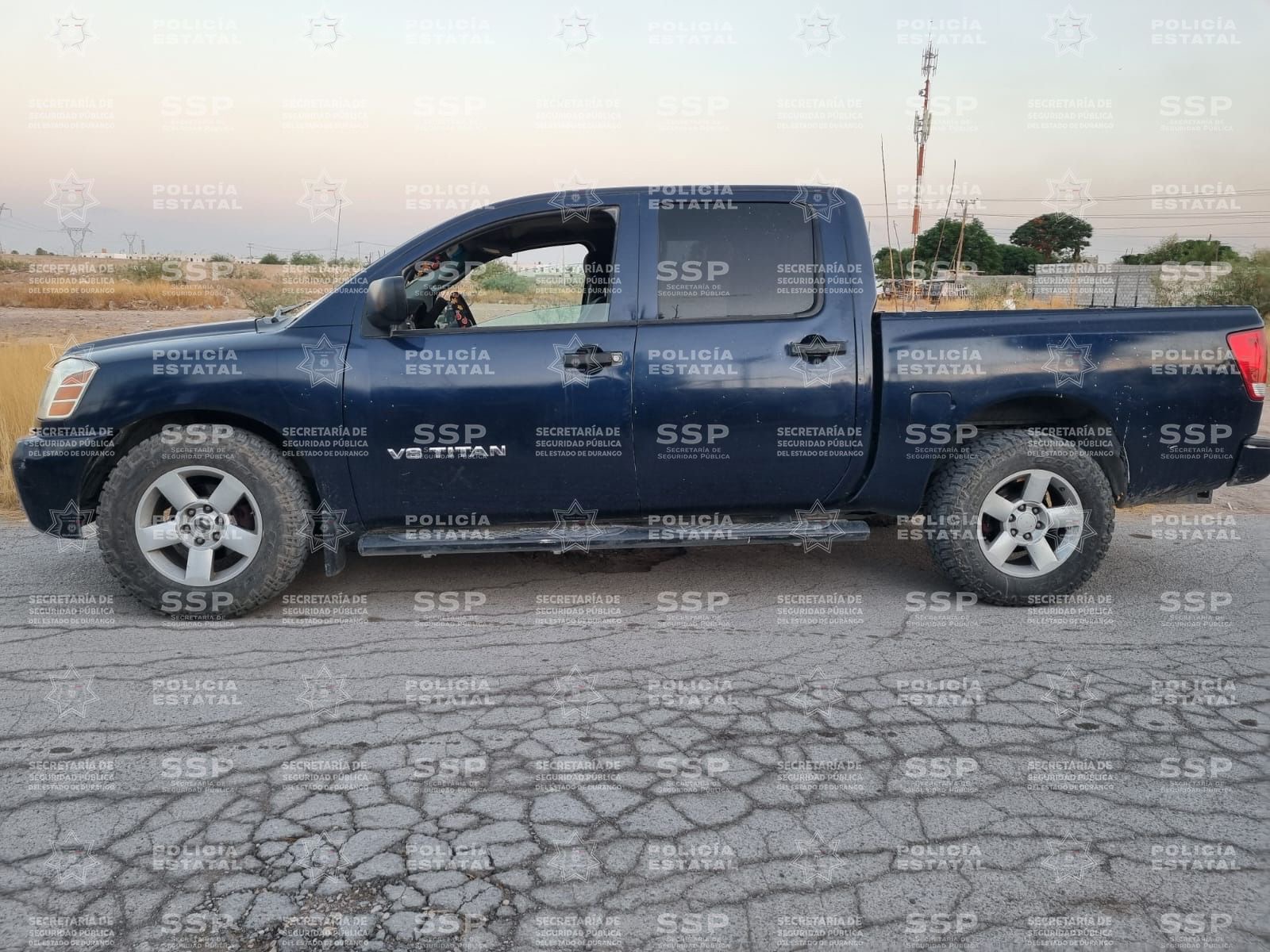 Aseguran un auto robado y otro con placas sobrepuestas en Gómez Palacio
