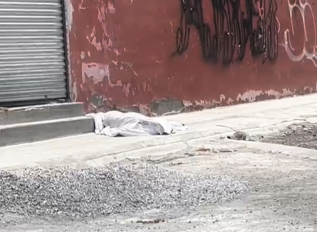 Muere albañil tras caer de una altura de al menos 10 metros