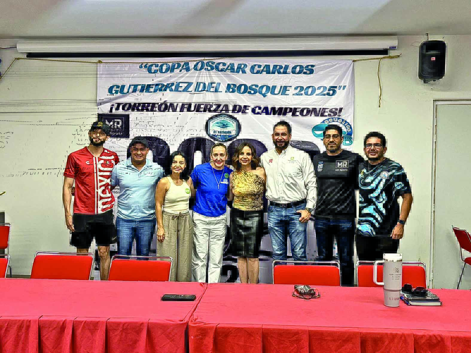 Los nadadores laguneros podrán encontrar en esta competencia, un estupendo lugar para fogueo de alta exigencia deportiva. (META)
