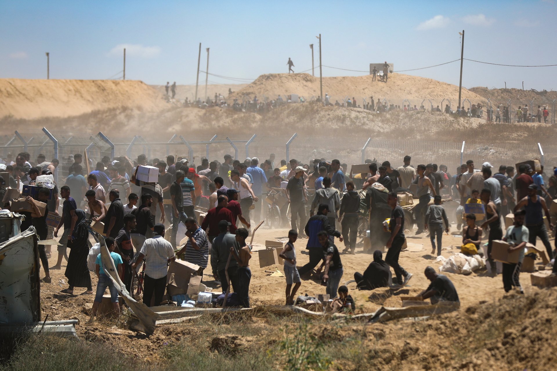 Médicos Sin Fronteras denuncia reparto de ayuda en Gaza como plan de limpieza étnica