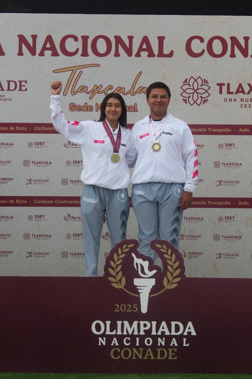 La tiradora Olímpica, Ángela Ruiz, junto a Raúl Tadeo González, ganaron la
medalla de oro en Sub 21 Equipos Mixtos, arco recurvo. (Especial)