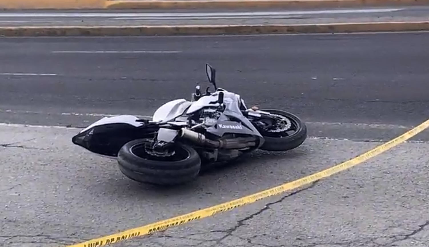 Motociclista pierde la vida en Saltillo; no portaba casco