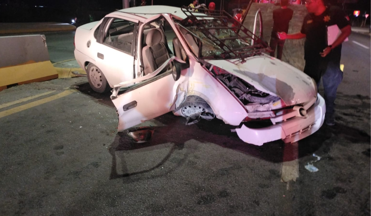 Accidente sobre la carretera Torreón - San Pedro deja tres lesionados