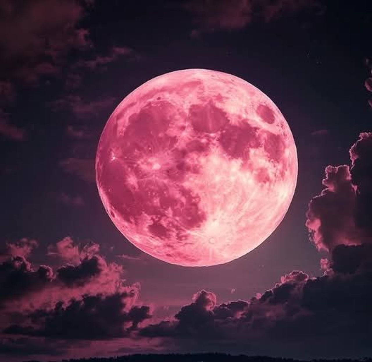 La Luna de Fresa iluminará el cielo el 11 de junio, un fenómeno lleno de historia y simbolismo natural.