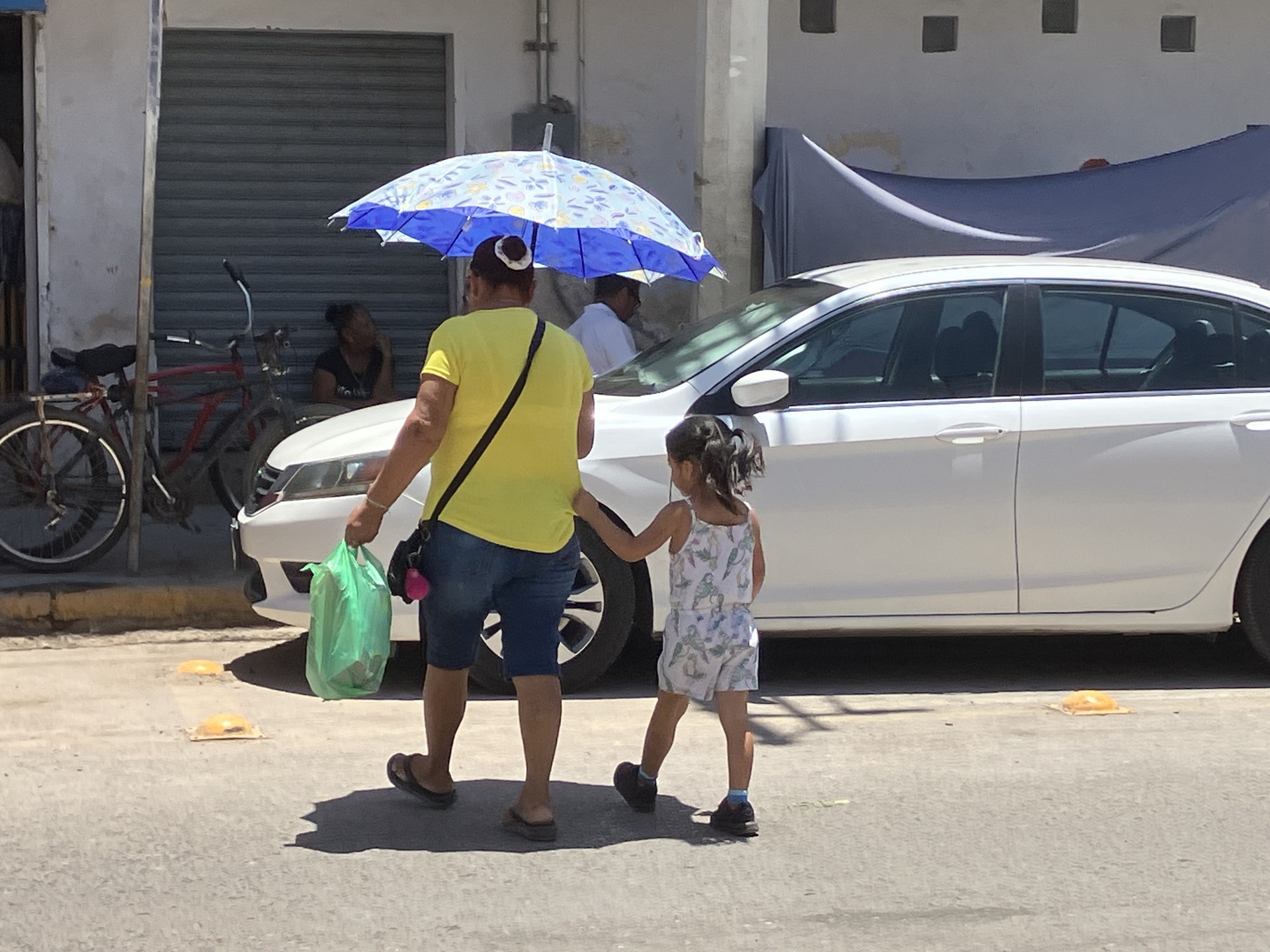 Emiten recomendaciones a población de San Pedro por exposición de los rayos UV