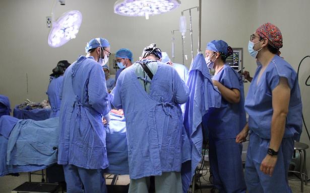 Suman 130 trasplantes de órganos y tejidos en clínica 71 de Torreón; mil 500 esperan un riñón