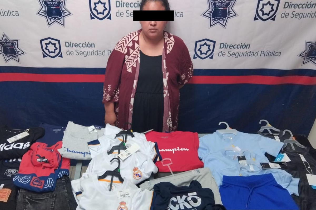 Detienen a mujer por intento de robo en tienda del Centro de Torreón