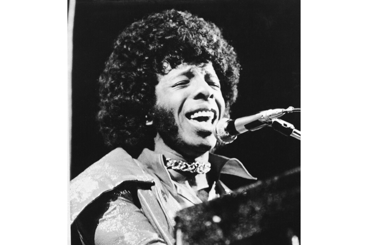 Remembranza. En la fotografía aparece Sly Stone del grupo Sly and the Family Stone en un show en abril de 1972.