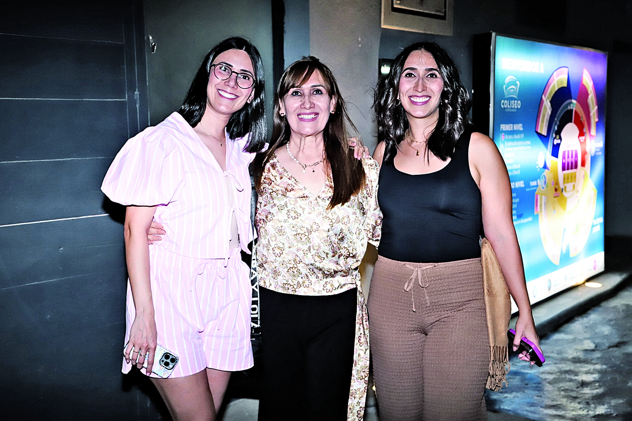 Karla Muñoz, Ana Villegas y Karen Muñoz.