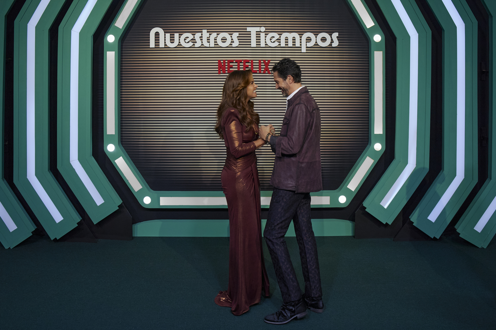 Llega a Netflix la cinta Nuestros tiempos con Benny Ibarra y Lucero
