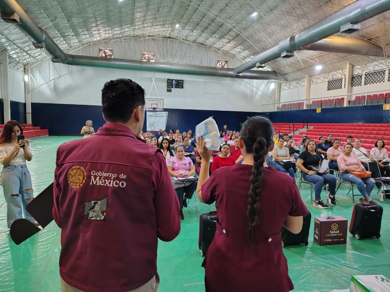Continúa la entrega de kit para el personal de Salud Bienestar a la par del Censo Casa por Casa
