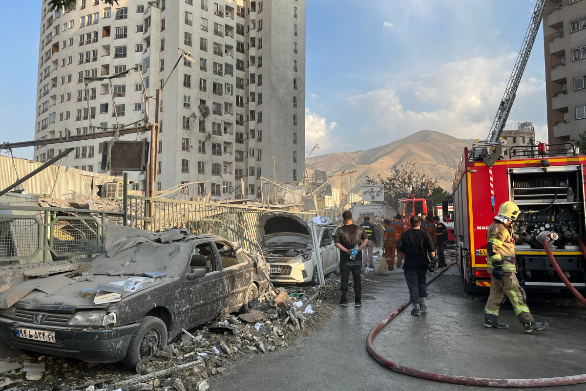 Irán señala tener el 'derecho legítimo' de responder a bombardeos israelíes