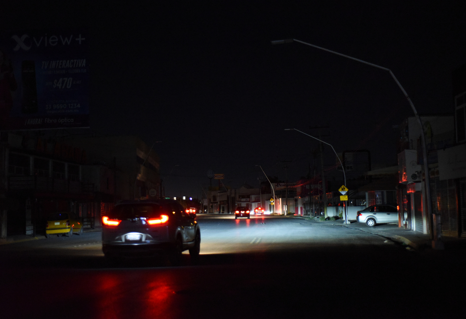 Fluctuaciones de voltaje golpean a hogares e industrias, empresarios piden mayor inversión en infraestructura de CFE. (EL SIGLO DE TORREÓN)