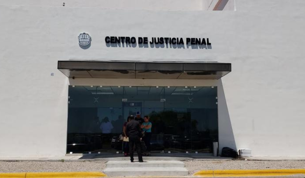 Internan en el centro penitenciario a dos hombres, presuntos homicidas de un joven