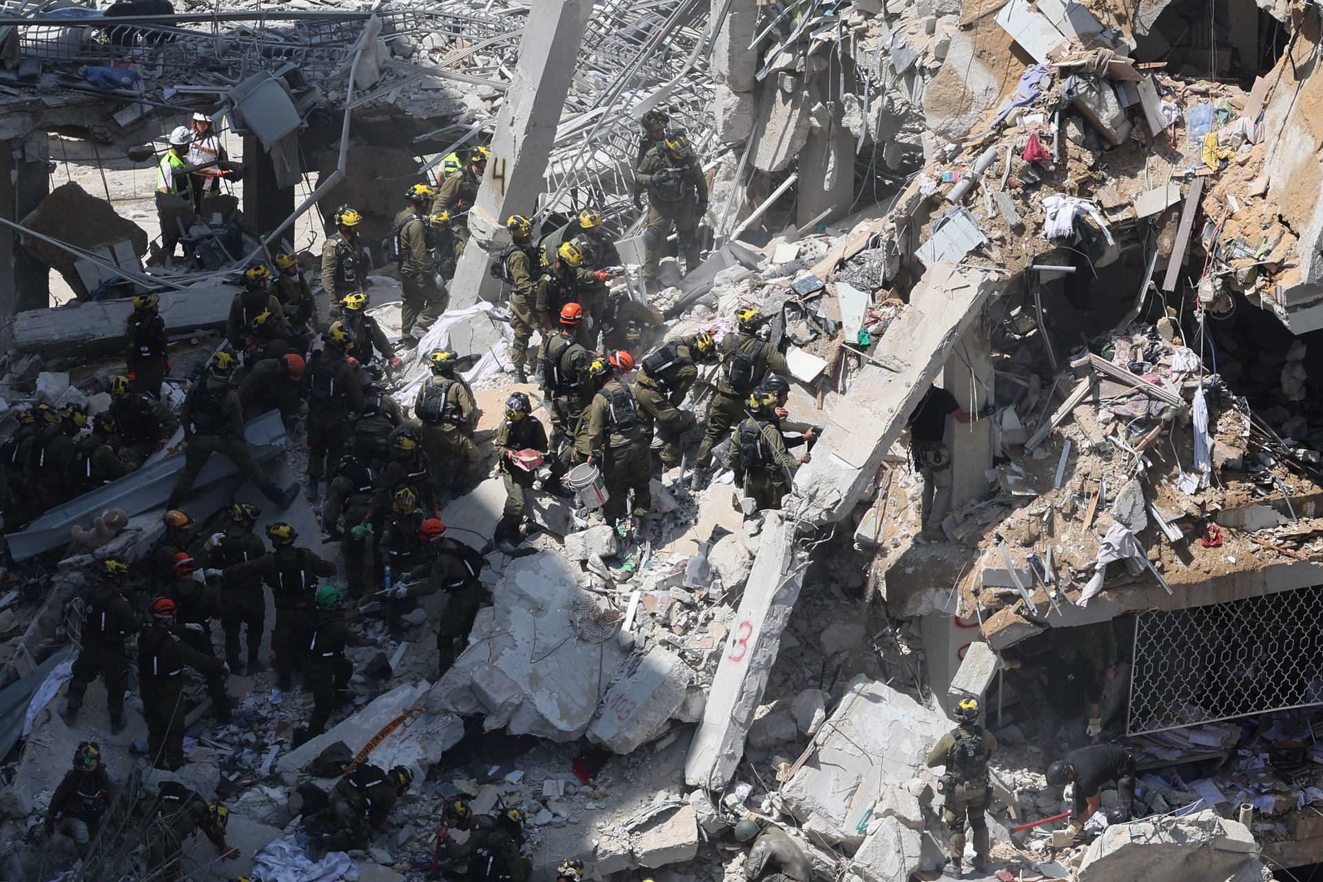 ¿Cómo han reaccionado Irán e Israel ante la escalada del conflicto?