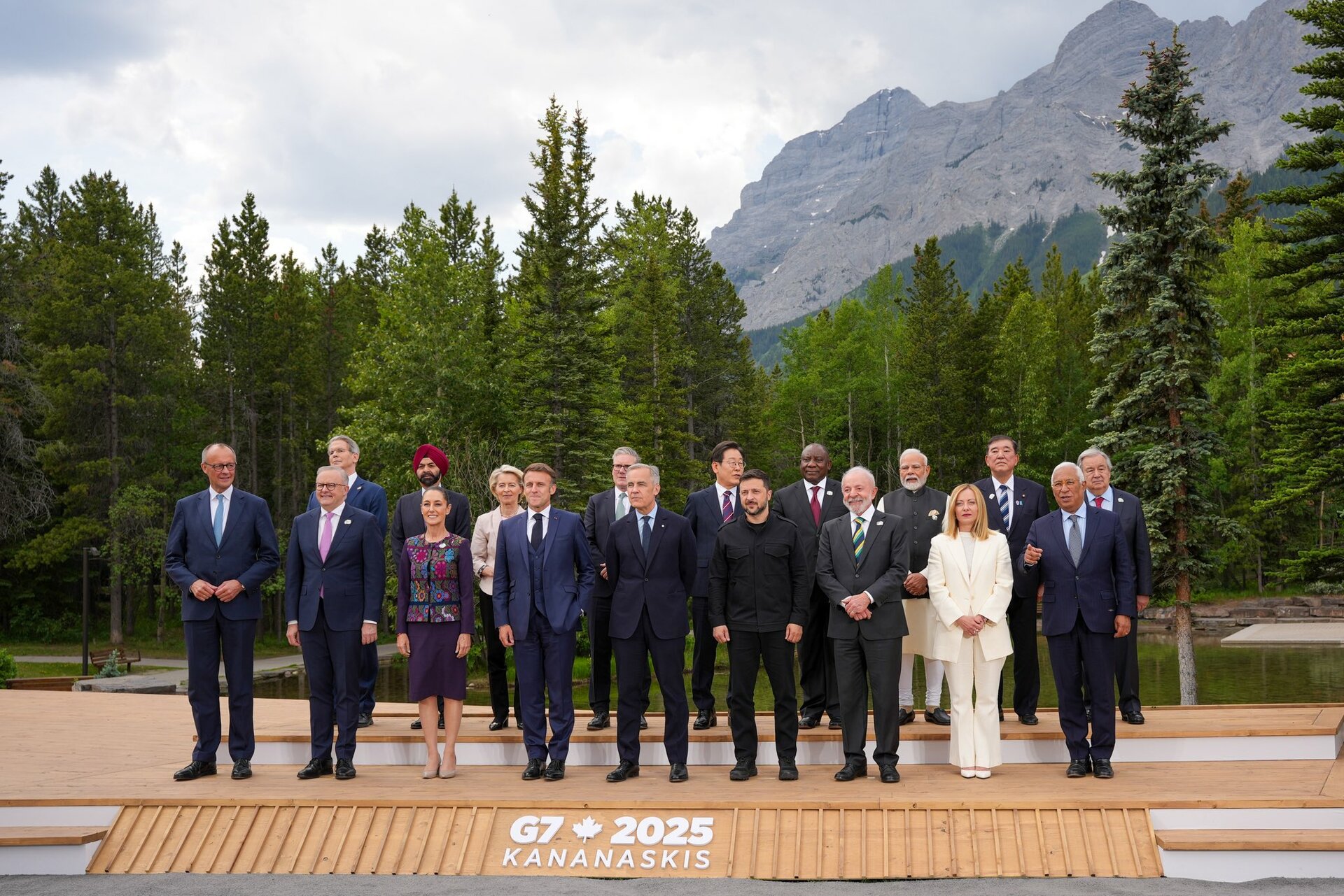 Sheinbaum conversa con Donald Trump desde Cumbre del G7, trabajarán en 'temas que preocupan'