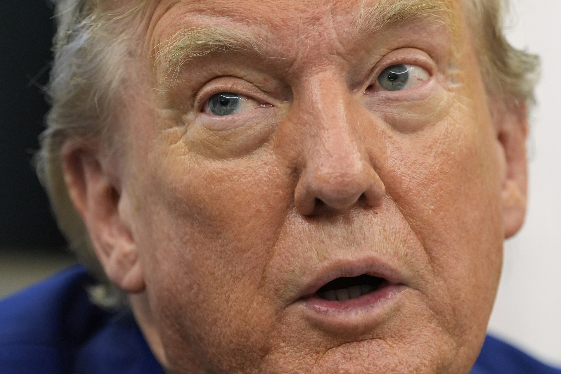 Trump descarta presionar a Israel para detener ataques contra Irán; considera usar armas nucleares si interviene