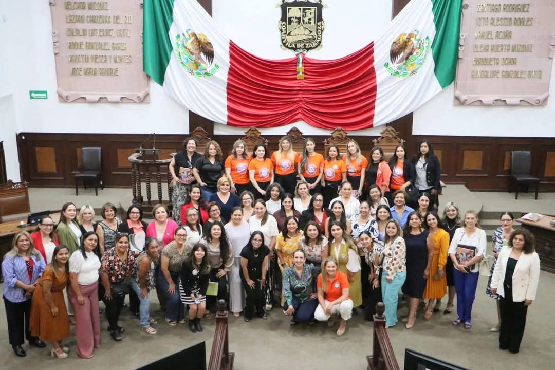 Realizan foro sobre violencia vicaria en el Congreso del Estado y participan representantes de San Pedro