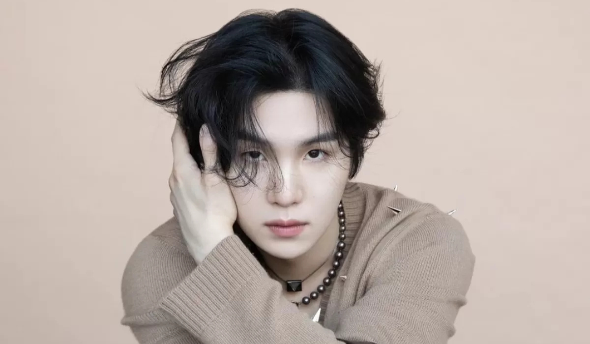 ¡Está de regreso! Suga de BTS termina el servicio militar
