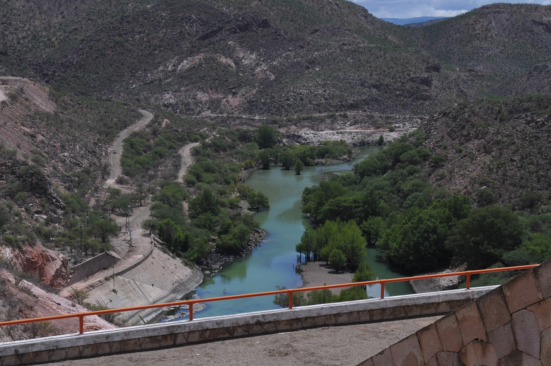 Lluvias reactivan flujo hacia presas del río Nazas ¿Cuáles son los niveles actuales?