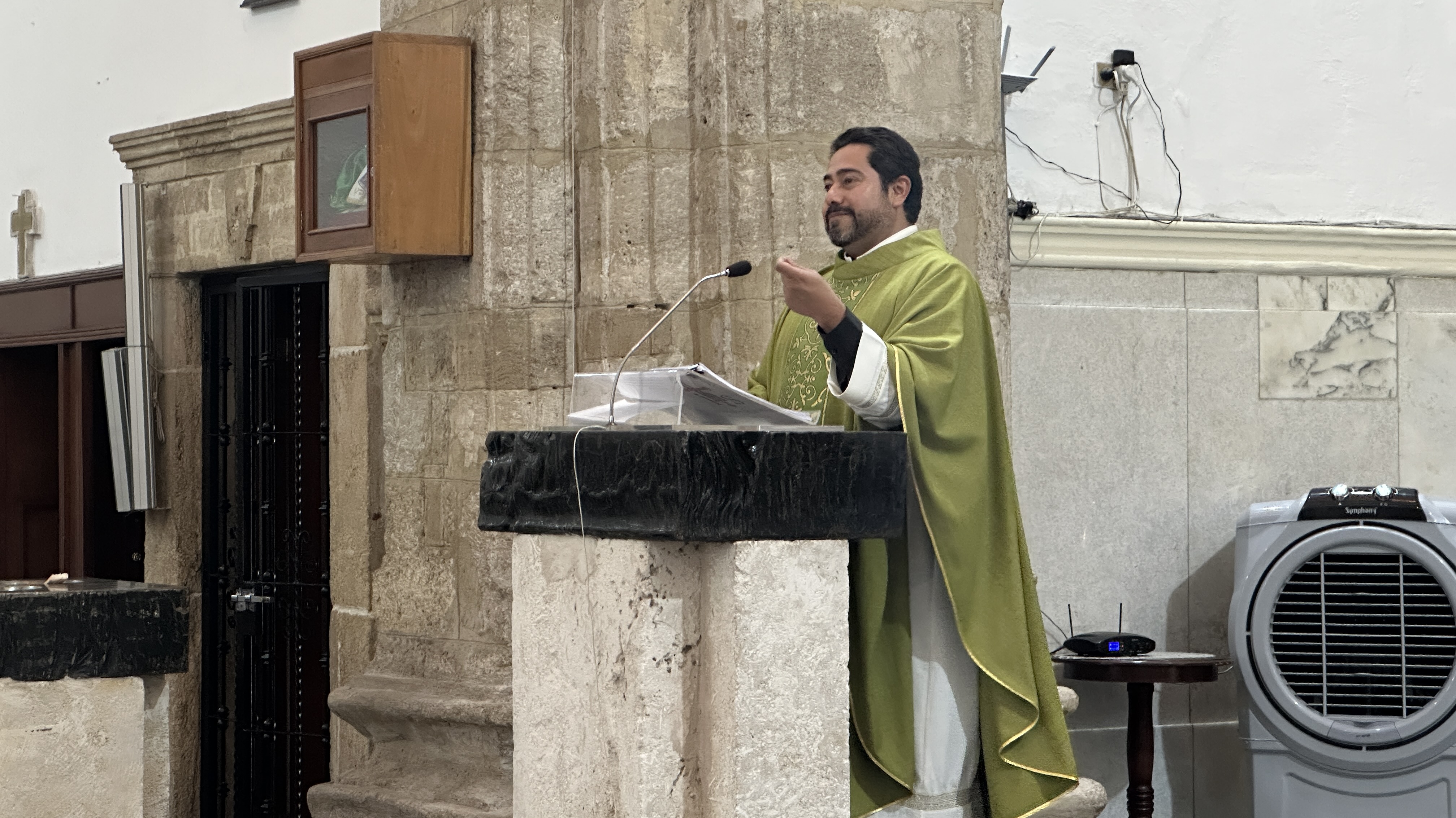 Pide la Iglesia rezar por la paz ante el aumento de la violencia internacional