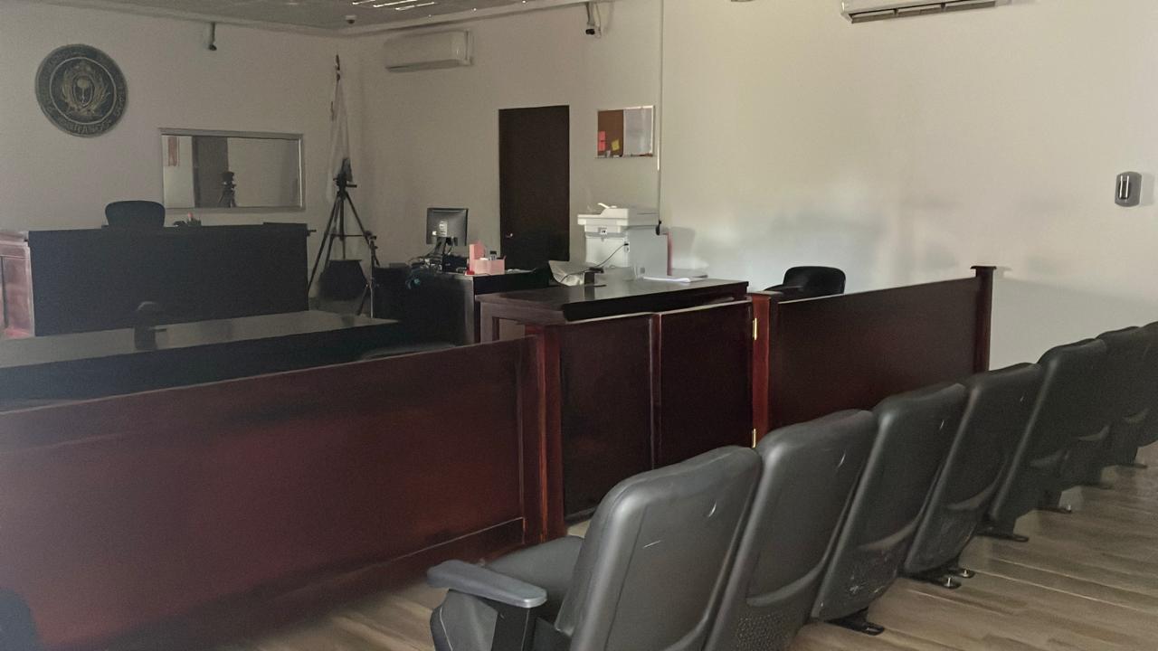Suman seis días sin luz en el Centro de Justicia para Niños y Adolescentes y en el resto del Parque la Esperanza