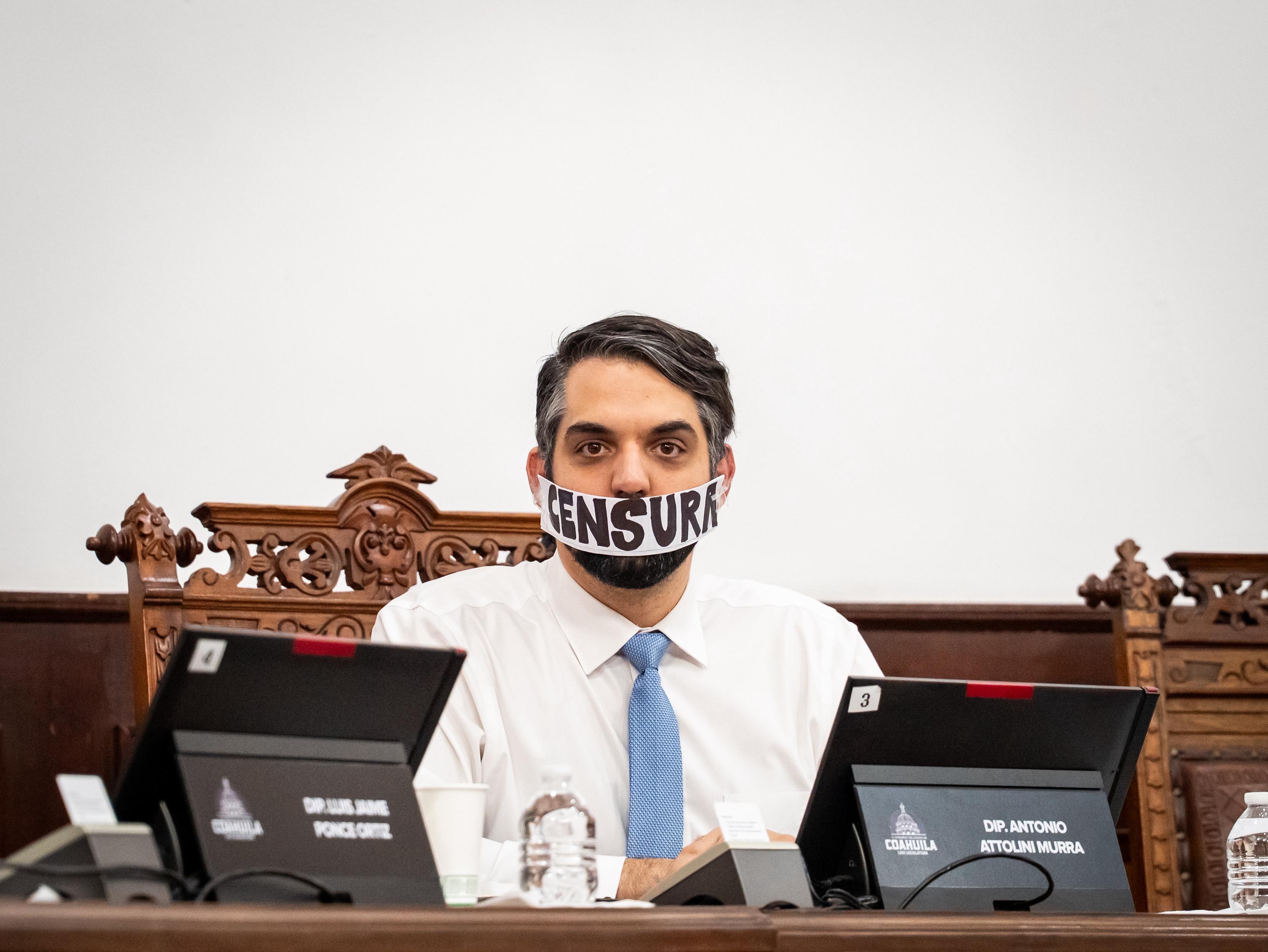 'Ley mordaza', censuran a Attolini; iba a denunciar a Román Cepeda