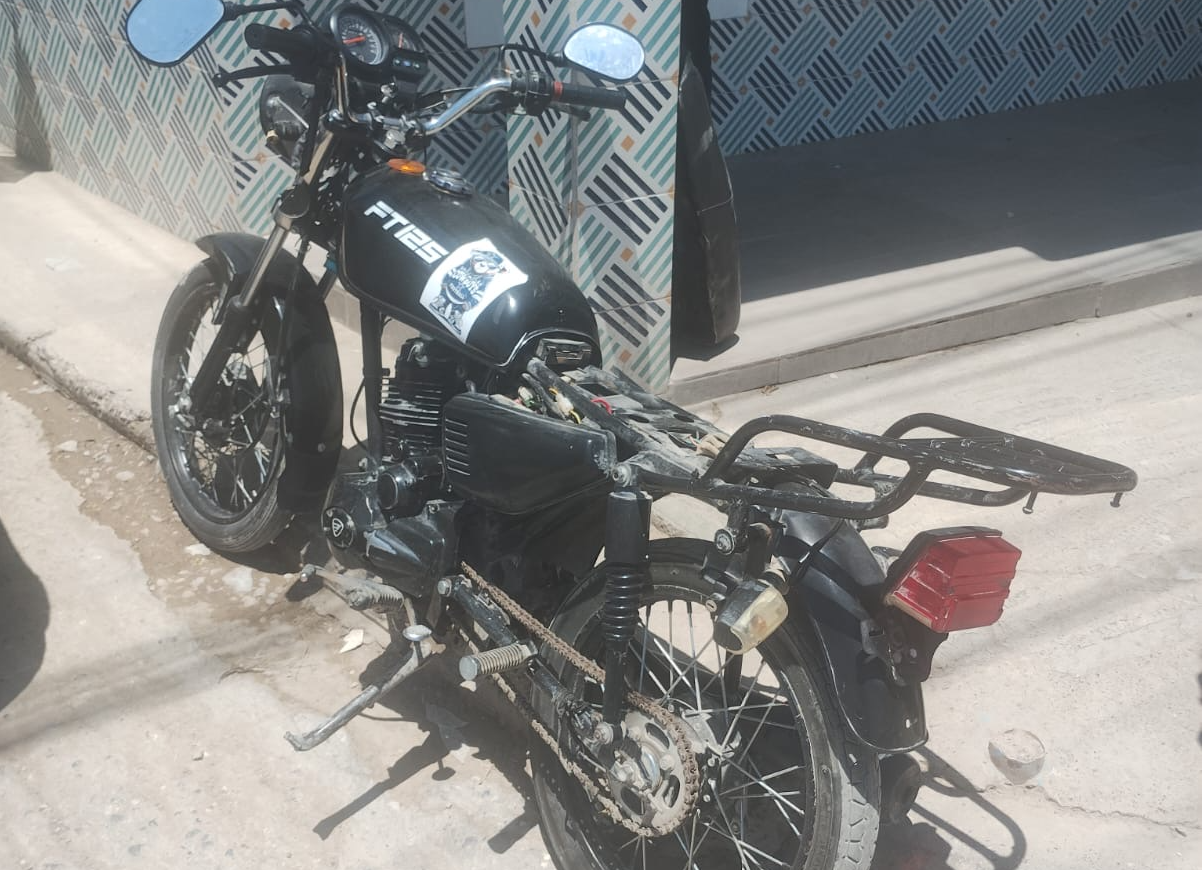 Joven motociclista resulta lesionado en accidente con camioneta en  Gómez Palacio