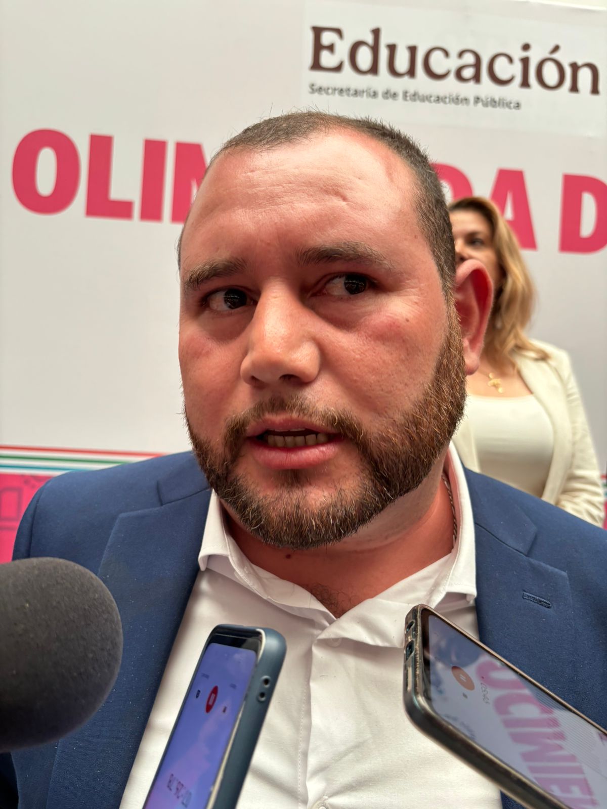 Detecta la SEP rezago de más de 10 años en titulación por escuelas “patito”