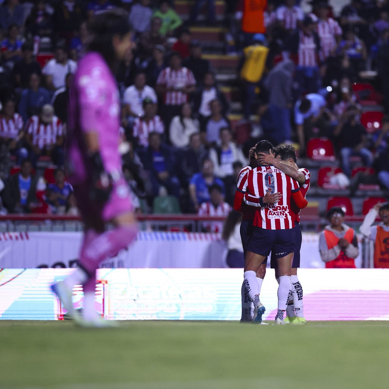 El cuadro del estratega español Francisco Rodríguez Vílchez fue superado en gran parte del tiempo en su primer encuentro de la 'Copa por el Bienestar', que tuvo lugar en la cancha del Estadio Carlos Vega Villalba.